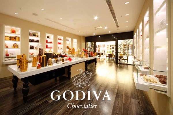 <p>
	Godiva Chocolate</p>
